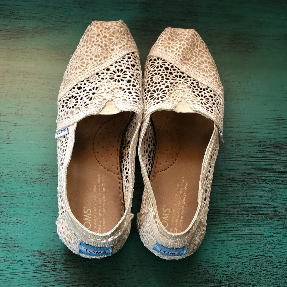 Toms lace - Picture 2 of 4